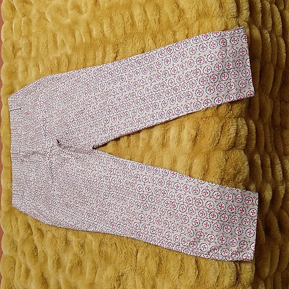 LOFT Cropped Pants - Picture 3 of 14